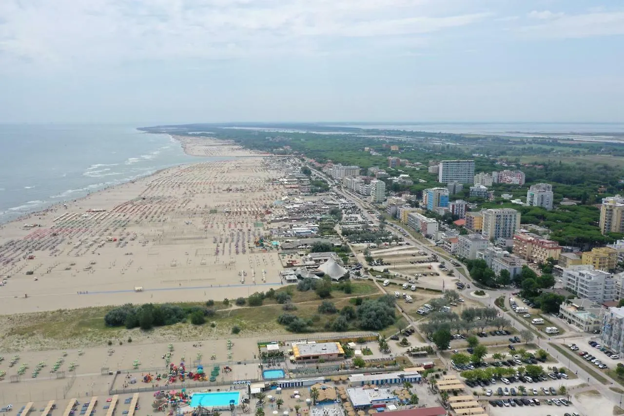 Casavacanza Villa Mare ! 100 metri dalla spiaggia! Lido di Spina 0*,  Italia